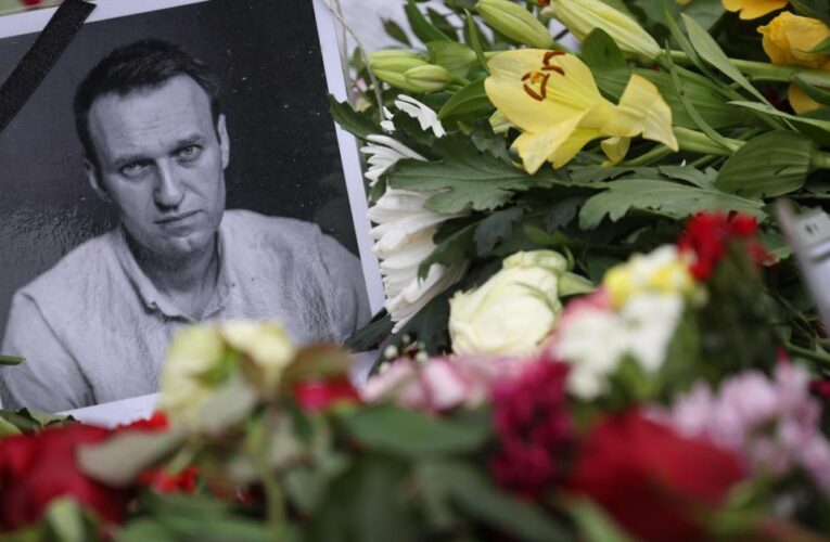 Rusia: autoridades entregan el cuerpo del opositor Alexéi Navalny a su madre