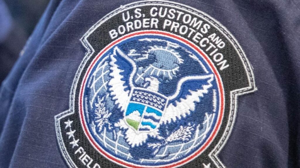 Es estadounidense, vivía en México y al intentar volver a su país CBP le encontró lo peor
