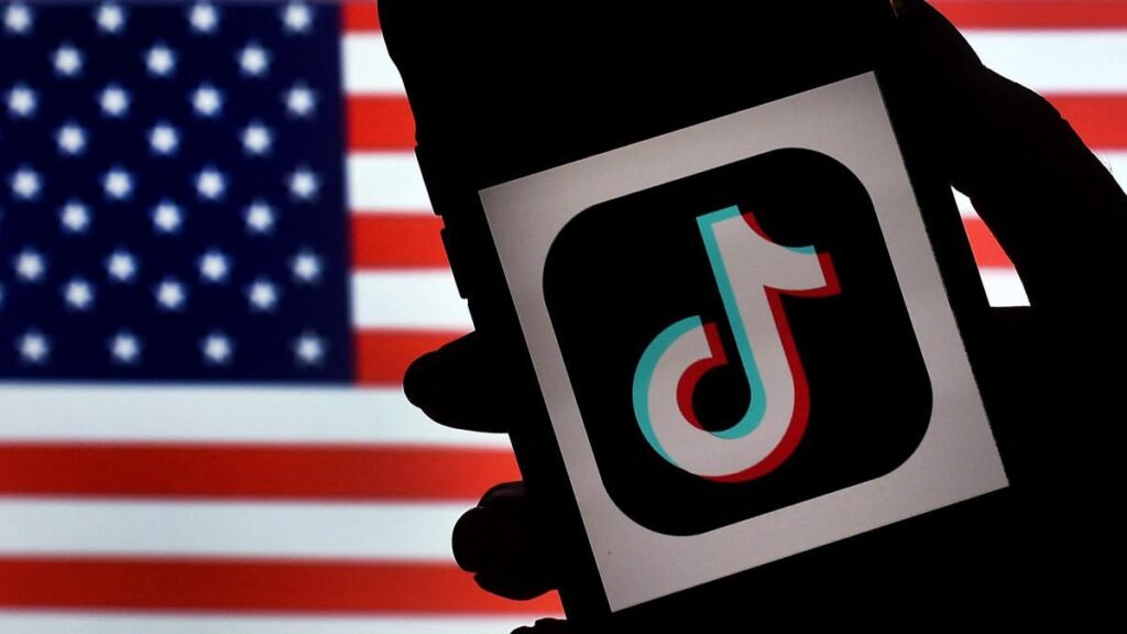 TikTok tacha de ‘pura ficción’ la venta a Elon Musk para evitar su cierre en EE. UU.