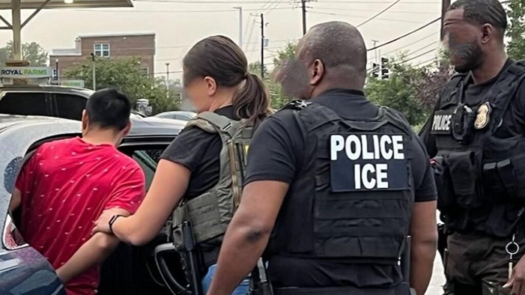 Las graves denuncias en California y Texas sobre las redadas de ICE: ‘Un hospitalizado’