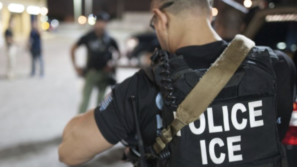 ¿Qué es el polémico acuerdo 287 (g) con el que ICE ha detenido muchos migrantes?