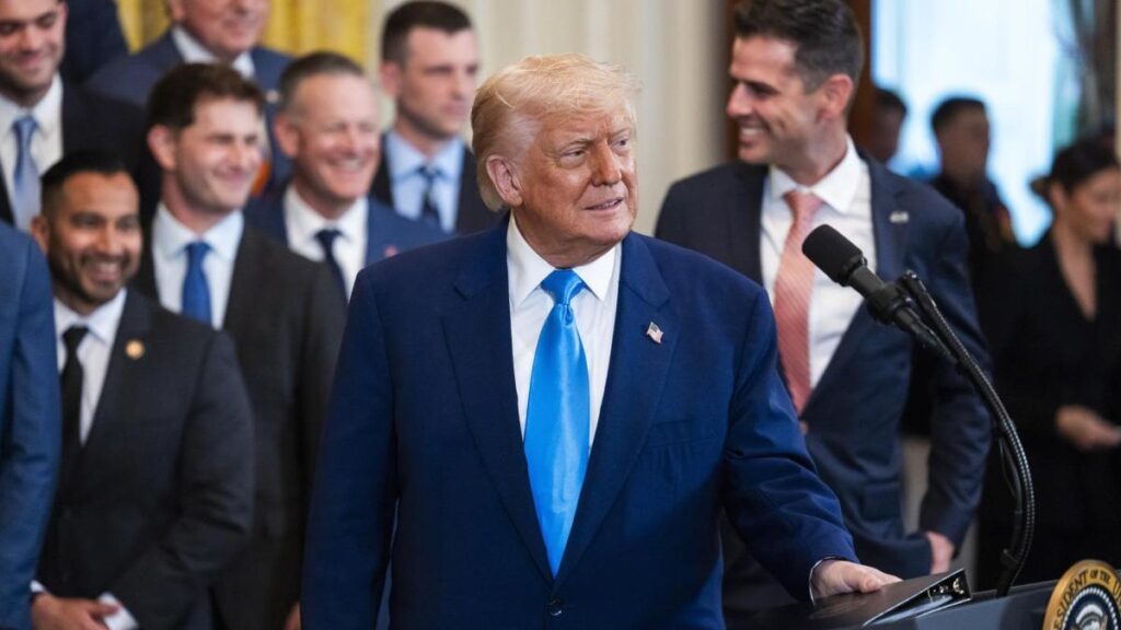 Cámara de EE. UU. da visto bueno al ‘gran y hermoso proyecto de ley’ de Trump que promete ‘eliminar el despilfarro’
