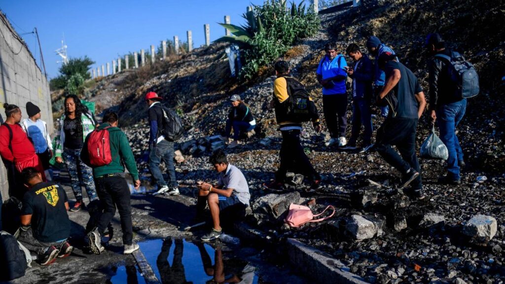 Polémica propuesta que está considerando gobierno de EE. UU.: ‘reality’ para que migrantes compitan por ciudadanía