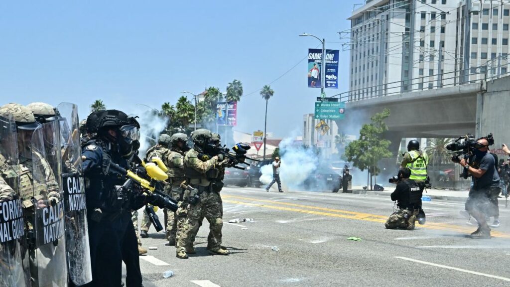 Donald Trump envía a la Guardia Nacional de Estados Unidos a las calles de Los Ángeles: ¿por qué es alarmante?