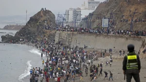 España, EN VIVO | Casi 50.000 migrantes retornan a Marruecos tras la entrada masiva a Ceuta; hallan 57 muertos